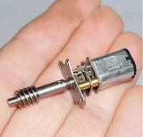 Động cơ hộp số mini Micro N20 DC 3V–6V, sử dụng truyền động trục vít – bánh vít bằng kim loại, tốc độ đầu ra 62 vòng/phút, phù hợp cho các ứng dụng cơ khí chính xác và mô hình kỹ thuật.